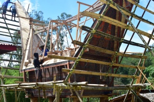 Construction of a rice barn